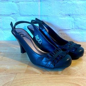 L.e.i. Black Slingback